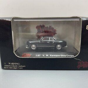 Malibu International 1:87 Volkswagon VW Karmann Chia Coupe Car Black Die Cast